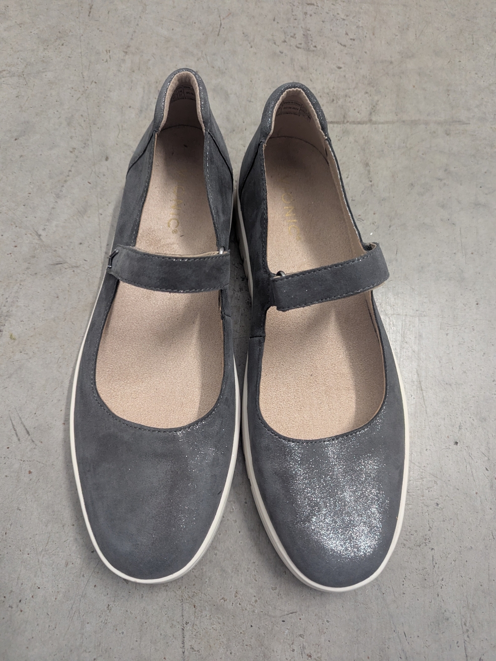 Vionic Silver Glitter Gray Mary Jane Sneakers with Subtle Shine Size 11